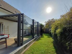 Villas Magnifique maison contemporaine piscine chauffee : photos des chambres