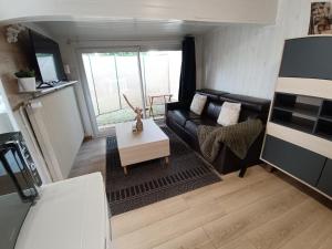 Appartements Studio cozy proche Paris - Aeroport Roissy Charles-de-Gaulle : photos des chambres