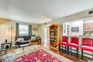 Condo with Pool and Beach Access Near Theme Park