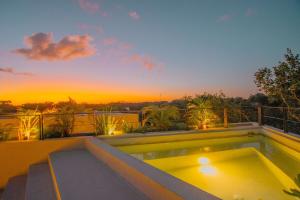 Niña Bonita Kukulkan road