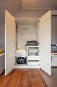 A comfortable apartment midway Kraków-Oświęcim