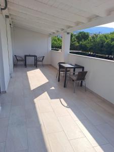 Studio Apartments Trio