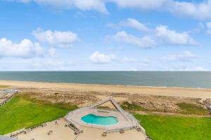 Sea Colony -- 1002S Edgewater House Rd