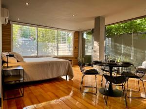 EXCLUSIVO DEPARTAMENTO a pasos del Parque General San Martin Quinta Seccion