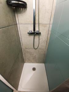 Appartements Studio cozy proche Paris - Aeroport Roissy Charles-de-Gaulle : photos des chambres