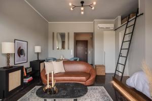 Chic Urban Suite - Parthenon Viewpoint