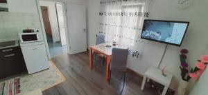 Ema & Sea Apartments