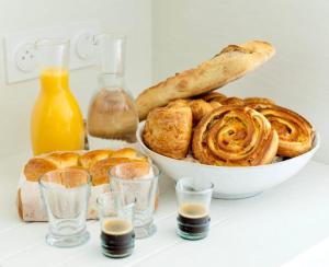 Suite raffinée climatisée avec piscine, proche mer