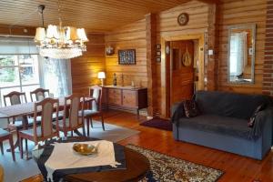 Herralan huvila lähellä PowerParkia Kauhava