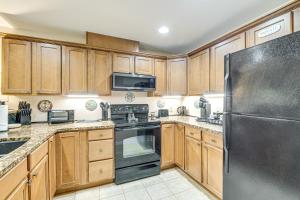 23-Mile Canal On-Site Condo in Ocean Shores!