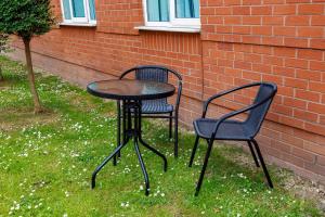 Monea Retreat a Modern 2bedroom and 2 bathroom apartment in Coventry