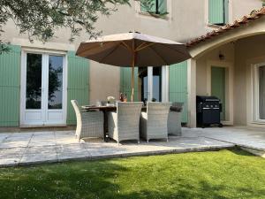 Villas La Garrigue - Villa au coeur des Alpilles : photos des chambres