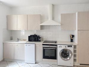 Figalou classé 3 étoiles climatisé au calme By LaConciergerie 13