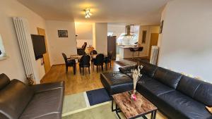 Ferienwohnung am Stadtpark #2, 2BR, 109m2, Parkplatz - 3hvězdičkové hotely ve městě Ilmenau