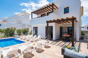 Heated Pool Villa in the Heart of Amarilla Golf GV8