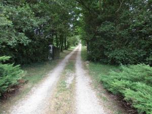Maisons de vacances Holiday Home in Gargas with Pool and Nature, cleaning included : photos des chambres