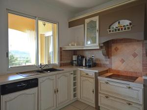 Villas Villa in Vidauban with Heated Pool, cleaning included : photos des chambres