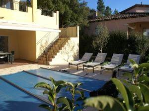 Villas Villa in Vidauban with Heated Pool, cleaning included : photos des chambres
