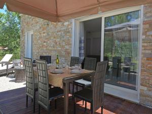 Villas Villa in Montauroux with Pool & Near Forest, cleaning included : photos des chambres