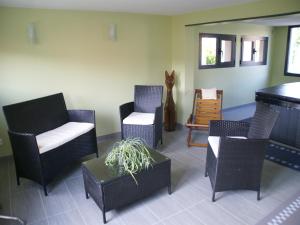 Maisons de vacances Holiday Home in Horville with Pool and Forest, cleaning included : photos des chambres