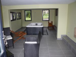 Maisons de vacances Holiday Home in Horville with Pool and Forest, cleaning included : photos des chambres