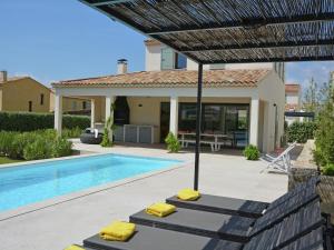 Villas Villa in Malaucene near Mont Ventoux, cleaning included : photos des chambres