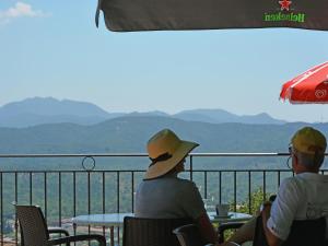 Villas Villa in Montauroux with Pool and Forest Views, cleaning included : photos des chambres