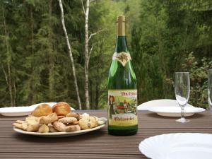 Villas Chalet in La Bresse near Ski Slopes, cleaning included : photos des chambres