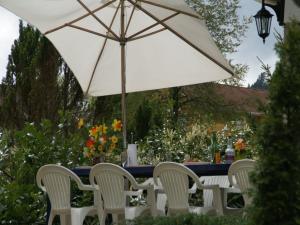 Villas Chalet in La Bresse near Ski Slopes, cleaning included : photos des chambres
