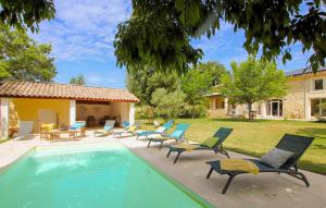 Maisons de vacances Stunning Home In Malataverne With Wifi : photos des chambres