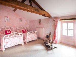 Maisons de vacances Holiday Home Saint-Laurent Pool Retreat, cleaning included : photos des chambres