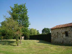 Maisons de vacances Holiday Home Saint-Laurent Pool Retreat, cleaning included : photos des chambres