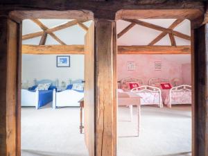 Maisons de vacances Holiday Home Saint-Laurent Pool Retreat, cleaning included : photos des chambres
