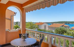 Lovely Apartment In Barbat Na Rabu