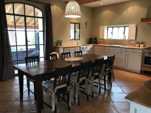 Maisons de vacances Peaceful Retreat in Pougnadoresse, cleaning included : photos des chambres