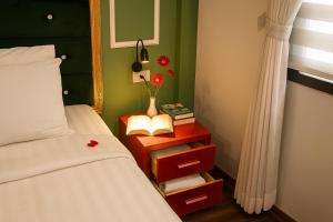 Hanoi Sena Hotel & Travel