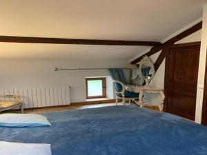 Maisons de vacances Very spacious and luxurious holiday home on quiet estate 1880 with pool : photos des chambres