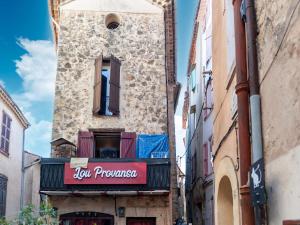 Maisons de vacances Villa in Callian with Heated Pool and Golf Nearby, cleaning included : photos des chambres