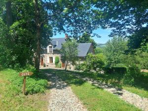 Maisons de vacances Holiday Home in Limoges with Saltwater Pool, cleaning included : photos des chambres