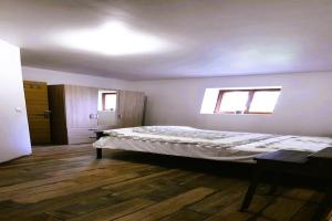 Maisons de vacances Holiday Home in Haute-Vienne near Nature Park, cleaning included : photos des chambres