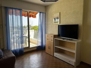 Appartement Port Camargue - 4 Pers, Clim, Parking - FR-1-250-312