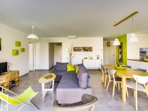 Maison contemporaine Biscarrosse, 7 pers., 3 ch., Wi-Fi, sur terrain 700m², proche activités et plages - FR-1-521-44