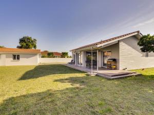 Maisons de vacances Maison contemporaine Biscarrosse, 7 pers., 3 ch., Wi-Fi, sur terrain 700m², proche activites et plages - FR-1-521-44 : photos des chambres