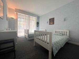 Appartements Appartement lumineux, proche plage, balcon, parking, WiFi - FR-1-239-962 : photos des chambres