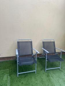 Ground floor flat with garden & free parking - 20 minutes to London