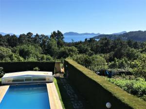 Apartment in Cangas near Playa de Barra, cleaning included