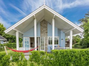 Holiday Home near Dutch Coast & Forest