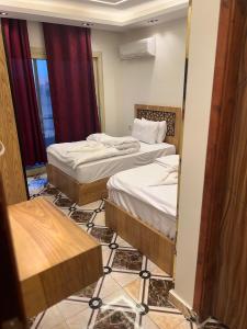 House of Kings pyramids view