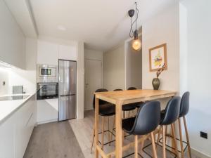 Stone Home in Benasque near Scenic Lake, cleaning included