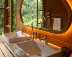 Japanese Ubud-Style Villa Near Pererenan, Canggu